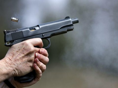 Bakıda silahlı insdent - İki nəfər güllələndi