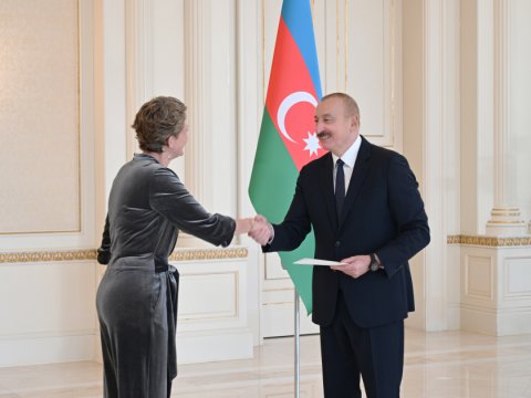 Prezident yeni səfirin etimadnaməsini qəbul edib - FOTOLAR