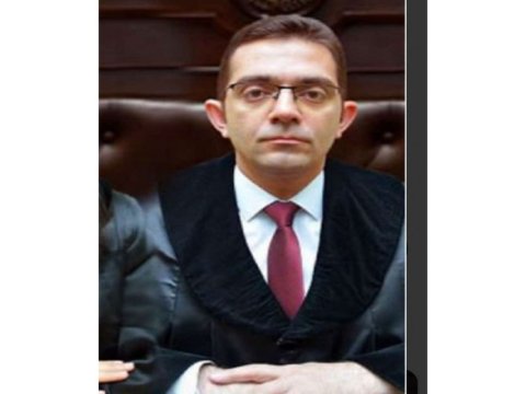 Hakimin fəaliyyətinə xitam verildi