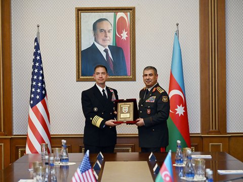 Zakir Həsənov Bred Kuperlə görüşdü