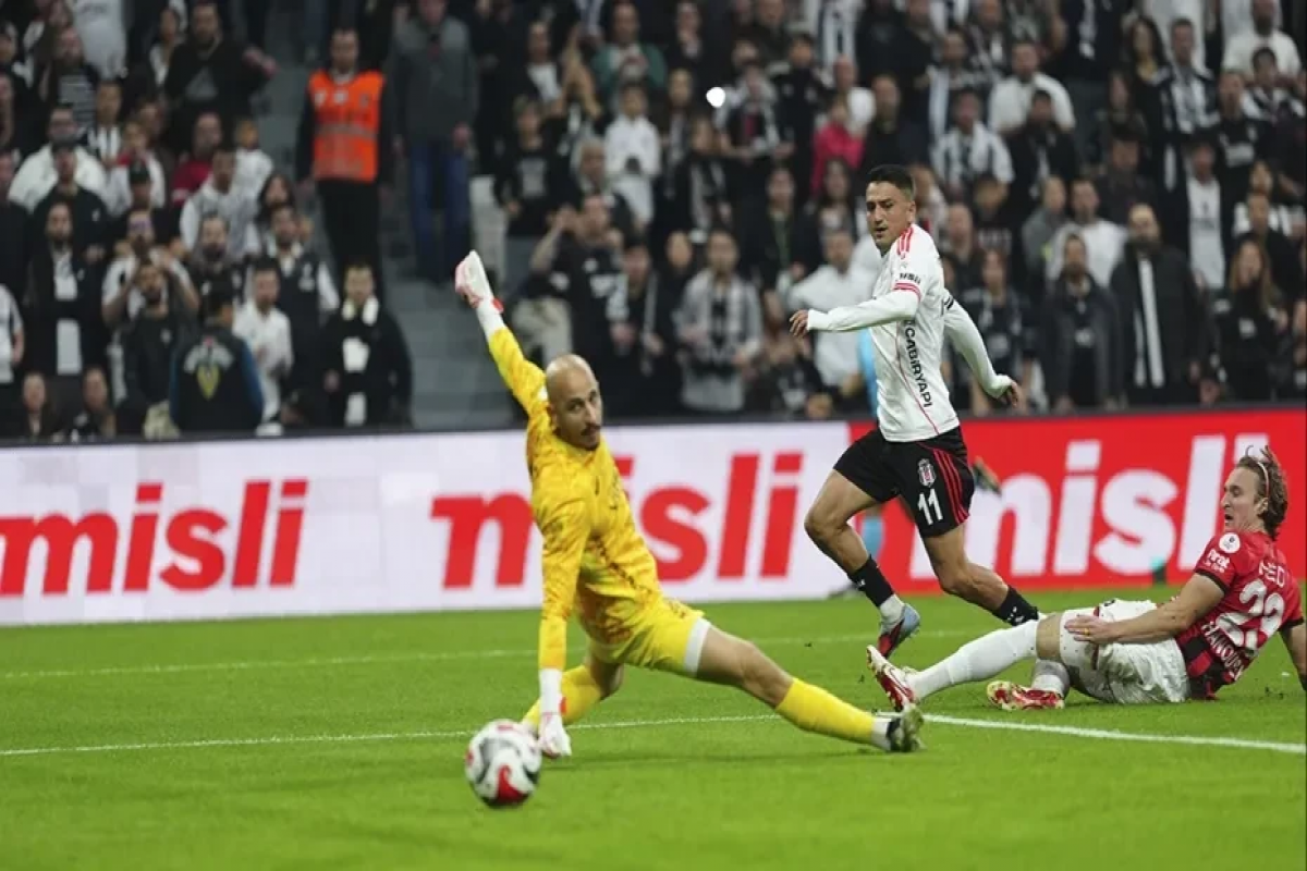 “Beşiktaş” öz meydanında məğlub olub
