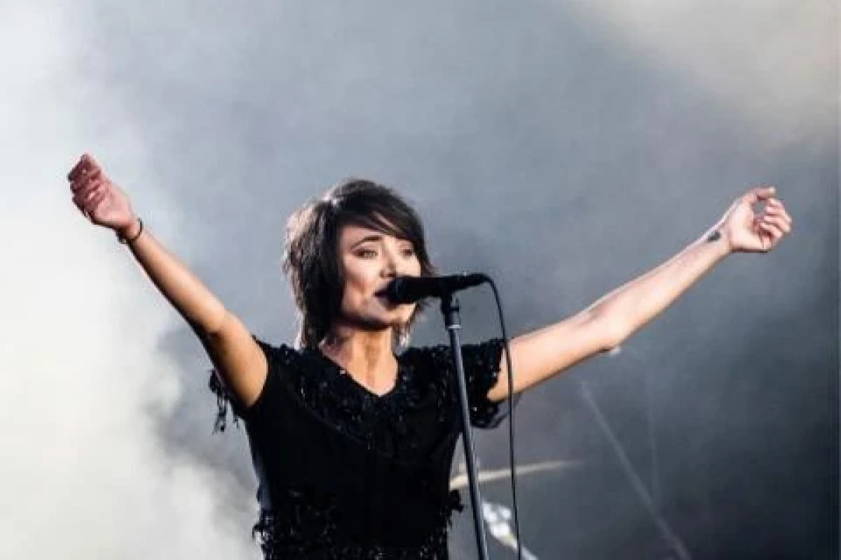 Zemfira Ermənistanda konsert verməkdən imtina etdi