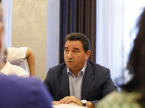 Deputat Səyyad Əliyev ölkədən qaçır?