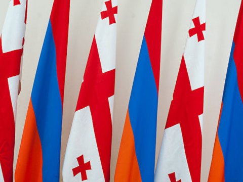 Gürcüstanın müdafiə naziri Ermənistana getdi