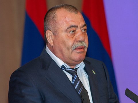 Cəllad erməni general həm də oğru imiş