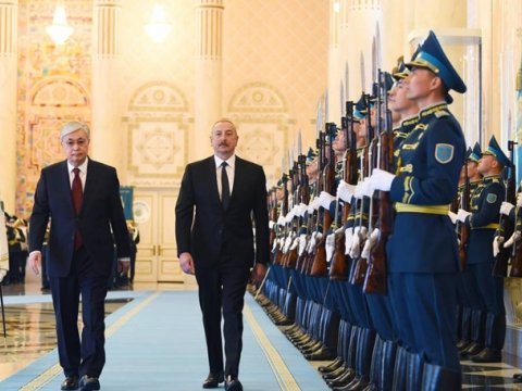 Yeni uğurların təməli