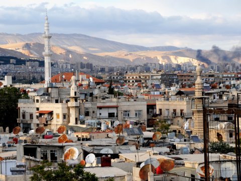 Suriya sanksiyaların ləğvini istəyir