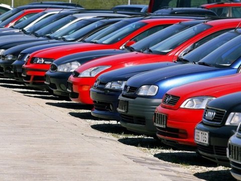 Azərbaycanda olan maşınların sayı AÇIQLANDI