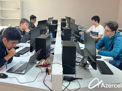 "Azercell"in dəstəklədiyi gənclərdən beynəlxalq səviyyədə növbəti uğur!