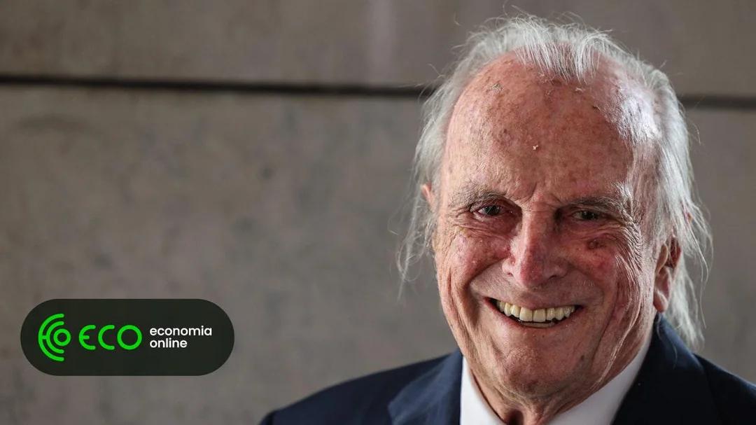 Keçmiş baş nazir ÖLDÜ