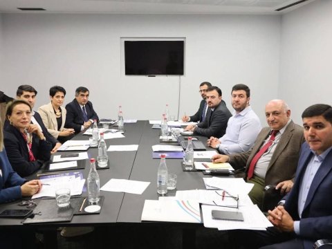 Azərbaycandan Ermənistana kimlər gedib? – ADLAR + FOTOLAR