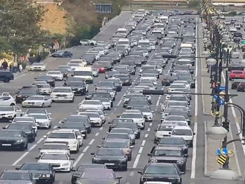 Paytaxtın 11 əsas yolunda TIXAC var