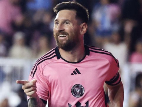 Messi ilə müqavilə uzadıldı