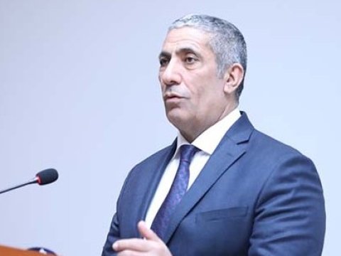 Hakimlik imtahanları yüngülləşdirməlidir - Siyavuş Novruzov