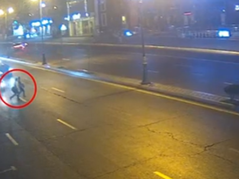 Bakıda piyada ölümünə səbəb olan QƏZALAR - ANBAAN GÖRÜNTÜLƏR