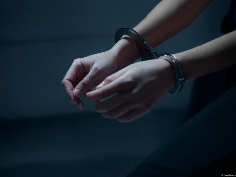 Şirvanda 5 min manat oğurlayan qadın həbs edildi