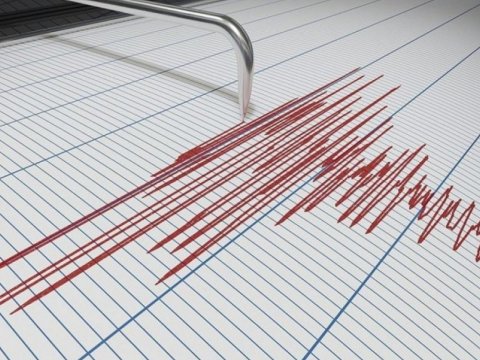 İran'da da deprem oldu