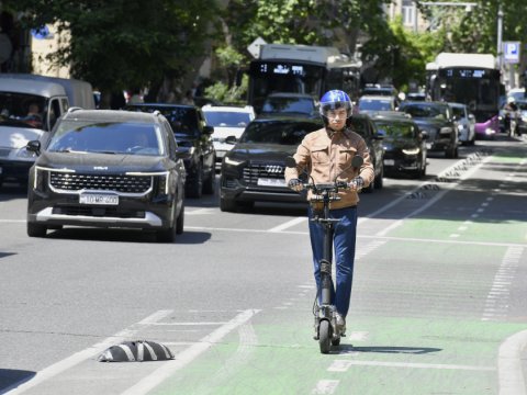 Yol polisi skuter istifadəçilərinə müraciət etdi