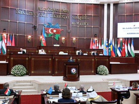 Milli Məclisdə beynəlxalq konfrans BAŞLADI