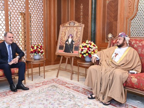 Ceyhun Bayramov Oman Sultanının xüsusi nümayəndəsi ilə görüşdü