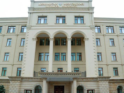 Müdafiə Nazirliyini aldadan iş adamının CƏZASI AZALDILDI