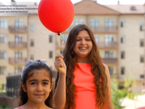 Uşaqların Qayıdış sevinci... - VİDEO