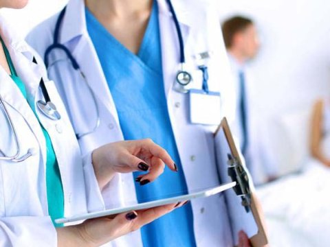 Həkimlərin maaşı artacaq - TƏBİB sədri AÇIQLADI