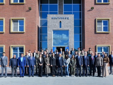 BMU rektoru şəhid ailəsi üzvləri və Qarabağ müharibəsi iştirakçıları ilə görüşüb