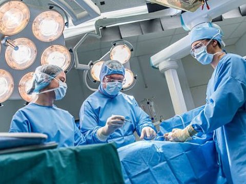 Meyit donorun ürəyi köçürüldü - Azərbaycanda İLK DƏFƏ