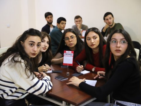 Gəncə Dövlət Universitetin tələbələri region birincisi oldular