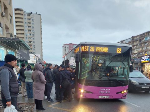 Xırdalandan gələn avtobus niyə gecikir?