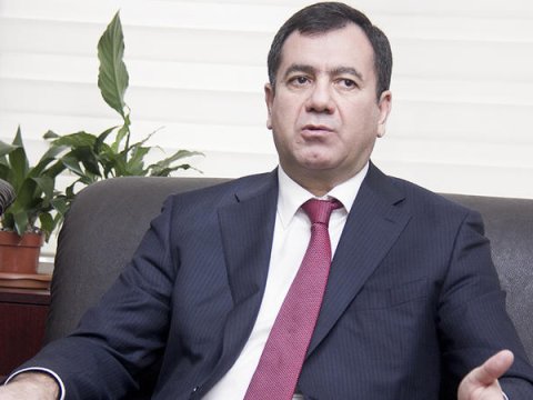 Deputat elektromobillərə güzəşt edilməsinə QARŞI ÇIXDI