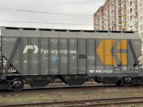 Ermənistana buğda aparan yük qatarı Bakıda - FOTO