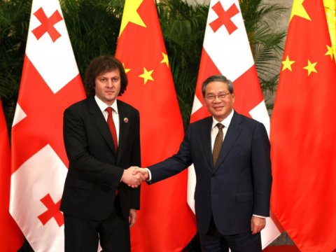 Çində Orta Dəhliz müzakirəsi