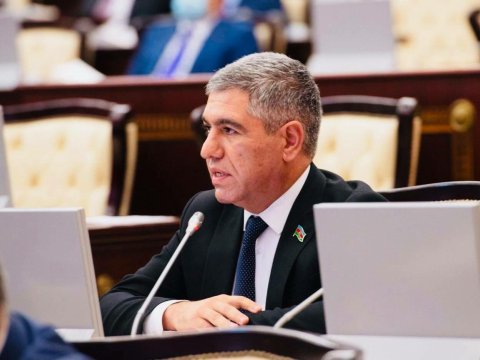 Deputat İşsizlikdən Sığorta Fondu ilə bağlı dəyişiklik təklif etdi