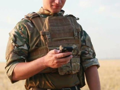 Azərbaycanda əsgərlər mobil telefon ala biləcək