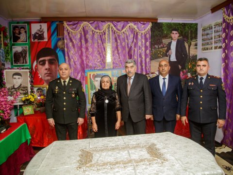 Salyan rayonunda şəhidlərin ailə üzvləri ziyarət olundu