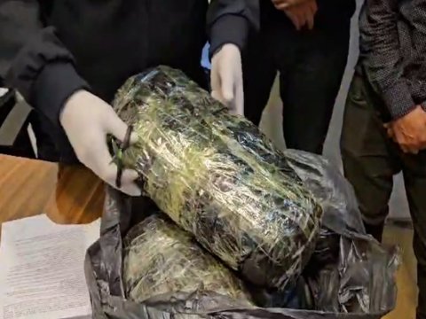 Polis 4,3 kq narkotik aşkarladı