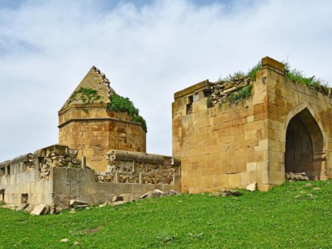 Qarabağda 749 dövlət qeydiyyatında olan abidə var - RƏSMİ