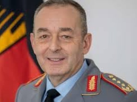 Ukraynada olanlar bizə dərs olmalıdır - Almaniya rəsmisi 