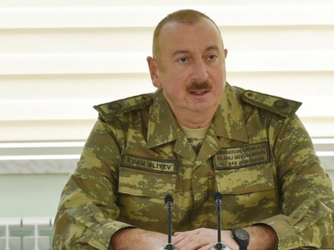 Prezident hərbçiləri təltif etdi - SİYAHI