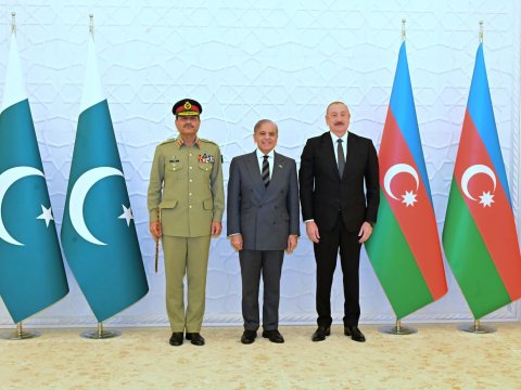 Şahbaz Şərif Bakıdan paylaşım etdi