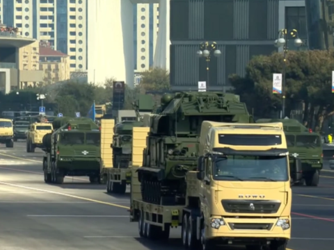 "Vikinq" hava hədəflərinə qarşı mobil döyüş kompleksi nümayiş etdirildi - VİDEO