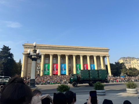 Bakıda xalqın coşqusu, birliyin və qürurun paradı - VİDEO