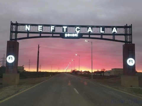 Neftçala bazarında yanğın