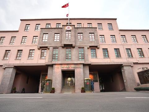 Qəzaya uğrayan təyyarədə 20 hərbçi olub – RƏSMİ