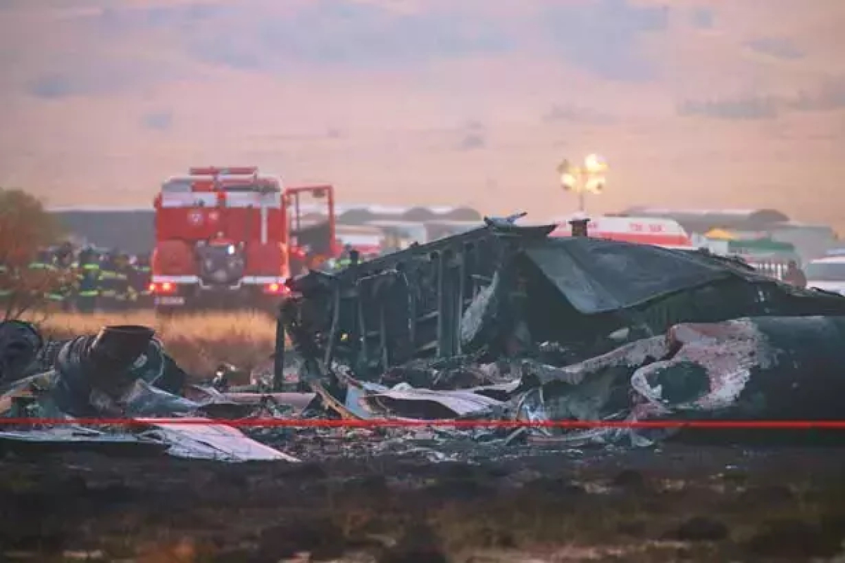 Təyyarə qəzasında Rusiya izi iddialarına rəsmi cavab: “Düşmən deyilik!”