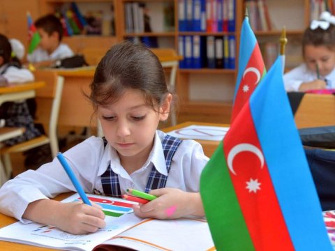 Məktəblərdə payız tətili başlayır - Bu tarixlərdə