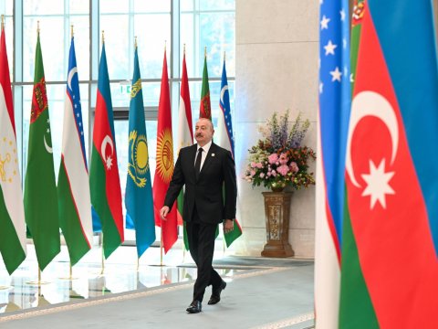 İlham Əliyev Mərkəzi Asiya Dövlət Başçılarının 7-ci Məşvərət Görüşündə