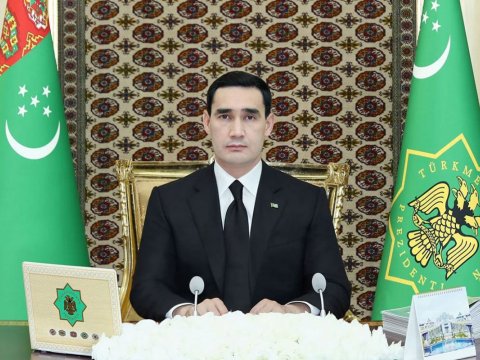 Sərdar Berdiməhəmmədov Azərbaycan Prezidentini təbrik etdi